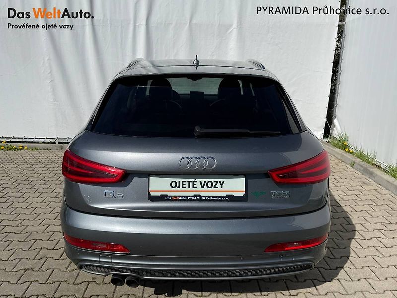 Audi Q3 (2012) 2.0 TFSI 125 kW S-line 4x4 - fotka 7 z 23