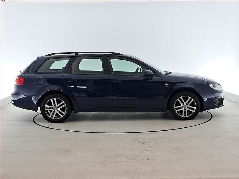 Seat Exeo (2009) 2.0 TDI, Tempomat - fotka 6 z 16