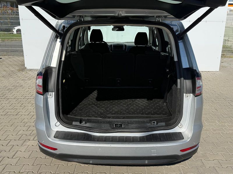Ford Galaxy 2,0 TDCi 110kW Titanium AT - fotka 10 z 29