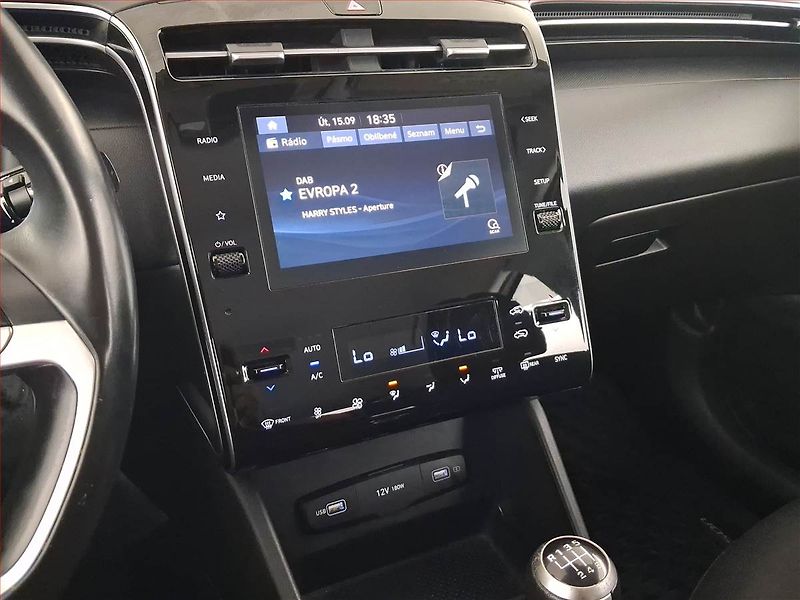 Hyundai Tucson (2021) Comfort 1.6 T-GDI, ČR,1.maj - fotka 12 z 21