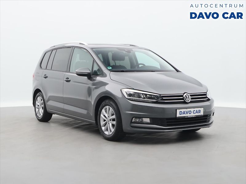 Volkswagen Touran 1,6 TDI DSG Panorama LED 1.Maj - fotografie inzerátu