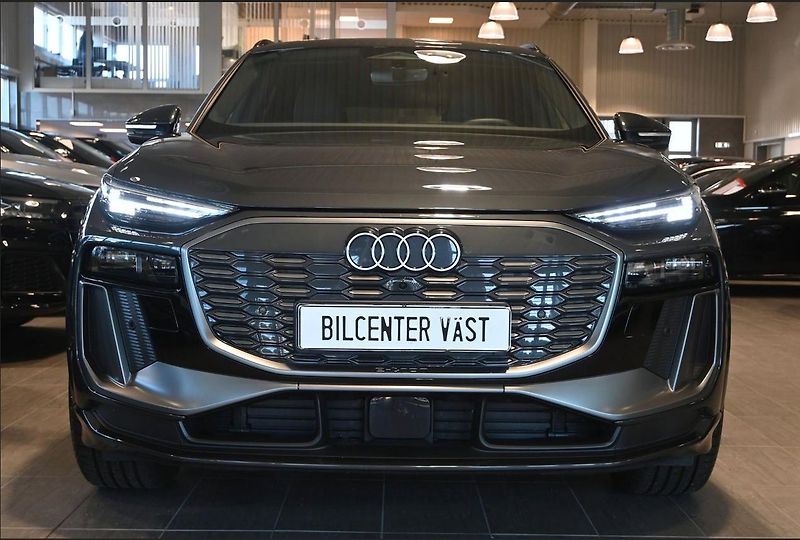 Audi Q6 e-tron S Line 83kWh 360kam - fotka 5 z 25