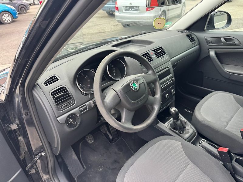 Škoda Yeti (2013) 1.2 TSI 77kW - fotka 11 z 33