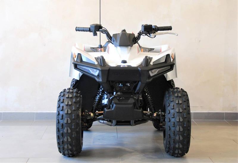 Polaris Outlaw 90 (2026) Outlaw 70 EFI - fotka 7 z 25
