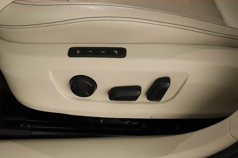 Škoda Superb (2020) iV 1.4 TSI PHEV, ČR, AUTOMAT - fotka 9 z 25