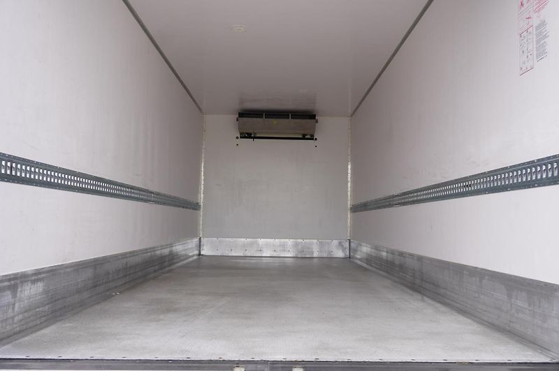 Mercedes-Benz (2018) Atego 1530 E6 Lamberet refrige - fotka 9 z 30