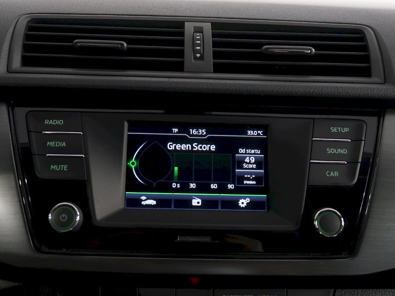 Škoda Fabia (2016) STYLE 1.2TSI 66KW - fotka 20 z 29