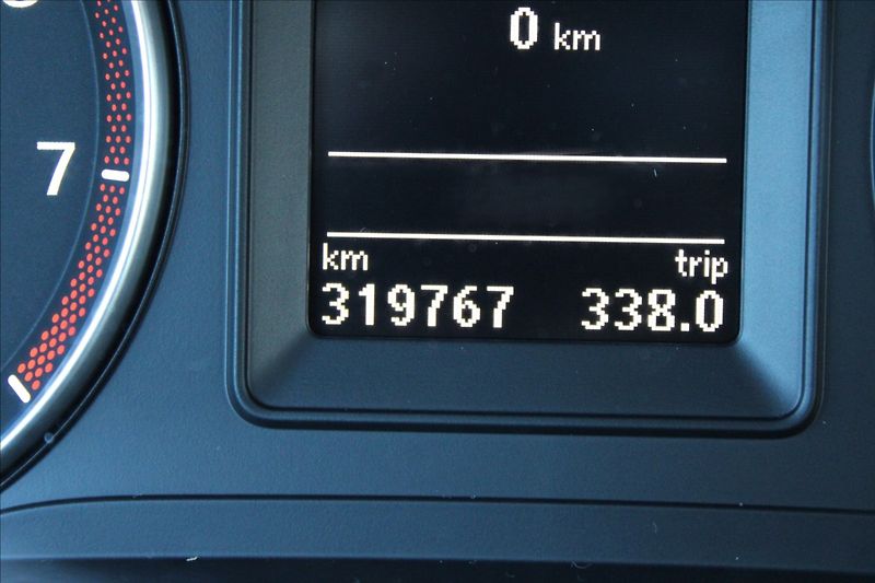 Volkswagen Caddy 1,6 MPI  MAXI,7.MÍST,LPG - fotka 10 z 33