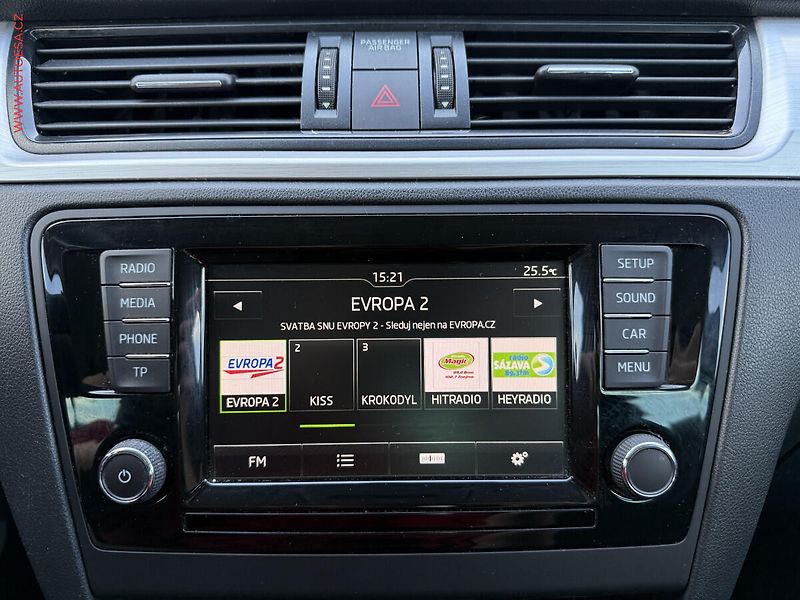 Škoda Rapid (2015) 1.2TSi, ČR, Ambition, TZ - fotka 12 z 14