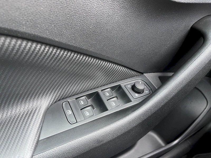 Škoda Scala (2026) 1.5 TSI 110 kW Monte Carlo - fotka 23 z 35