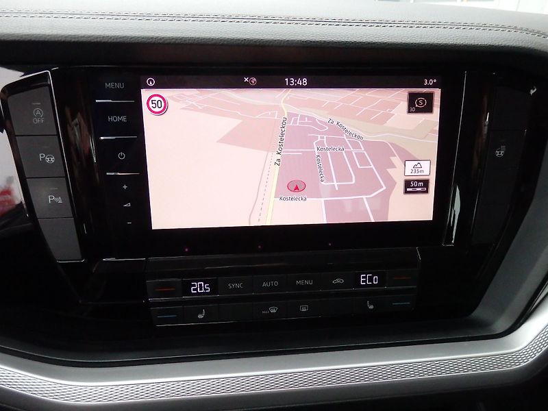 Volkswagen Touareg 3.0 TDI 170 kW ZÁVĚS, ODPOČET - fotka 18 z 23