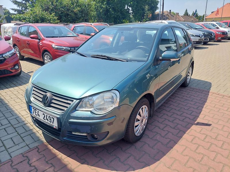 Volkswagen Polo (2006) 1,2-40kW - fotka 1 z 8