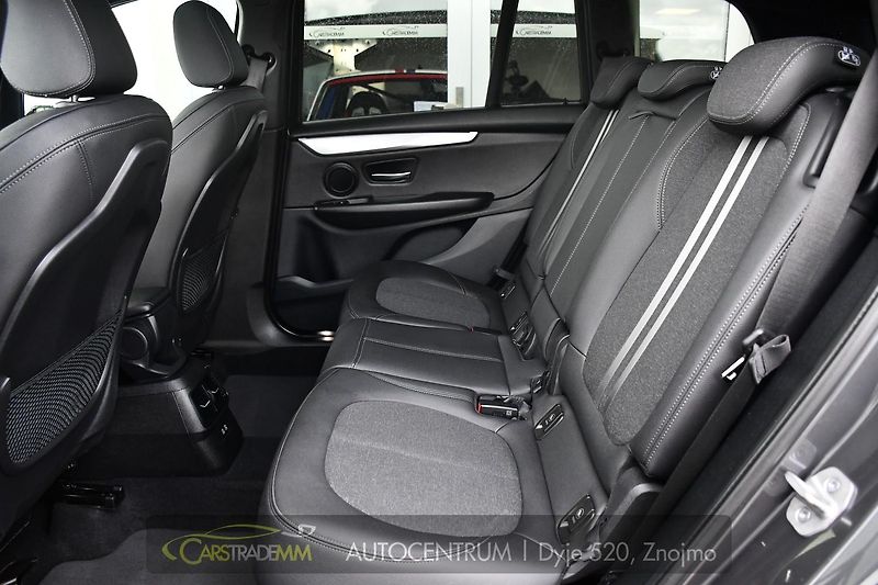BMW Řada 2 216d GRAND TOURER M-SPORT 1M  - fotka 13 z 53
