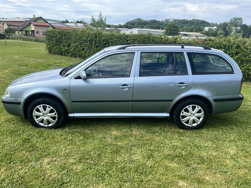 Škoda Octavia 1.9TDI 74KW,4x4,TZ,AMBIENTE - fotka 4 z 39