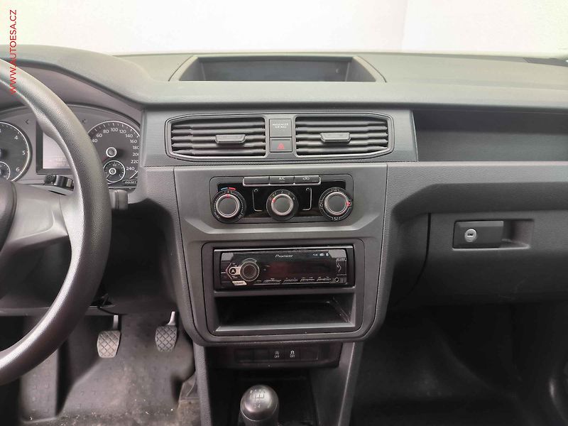 Volkswagen Caddy (2020) 2.0TDi, AC - fotka 12 z 19