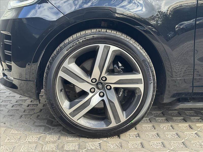 Land Rover Discovery 3,0 D300 Metropolitan Ed. AWD - fotka 34 z 39