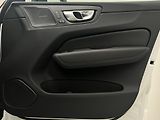 Volvo XC60 B5 AWD PLUS DARK AUT 1.maj. - náhled 43