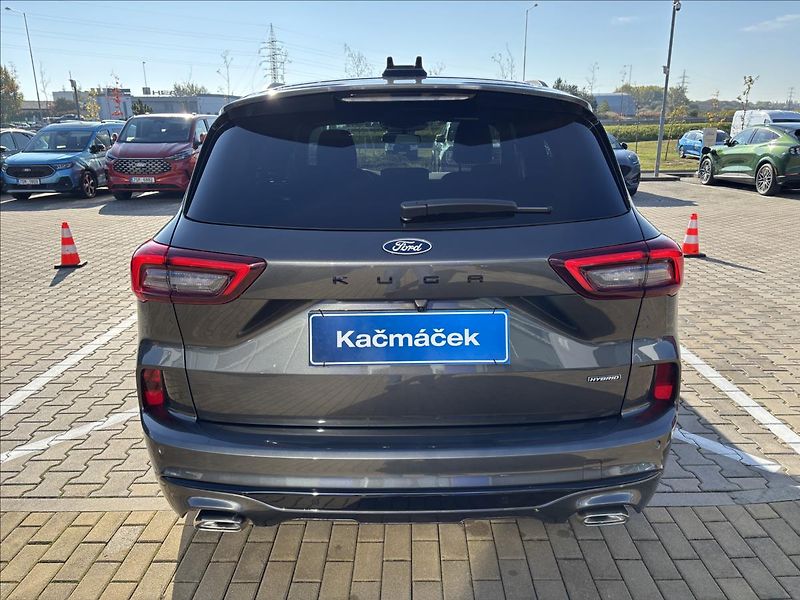 Ford Kuga 2,5 HEV 111kW Blue Cruise - fotka 4 z 49
