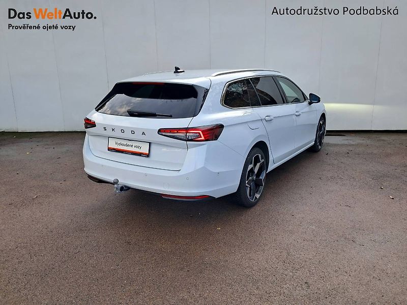 Škoda Superb (2024) COMBI IV L&K 2.0 TDI / 110 kW - fotka 2 z 32