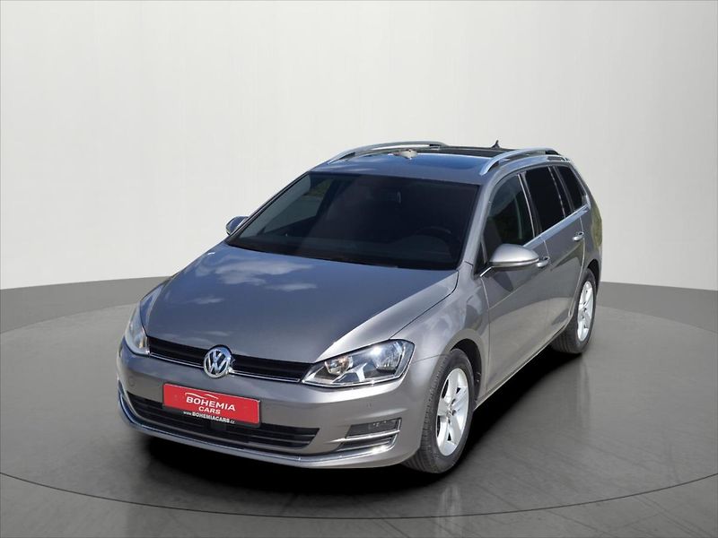 Volkswagen Golf 1,6 TDi 81 Kw Highline kůže - fotka 3 z 22