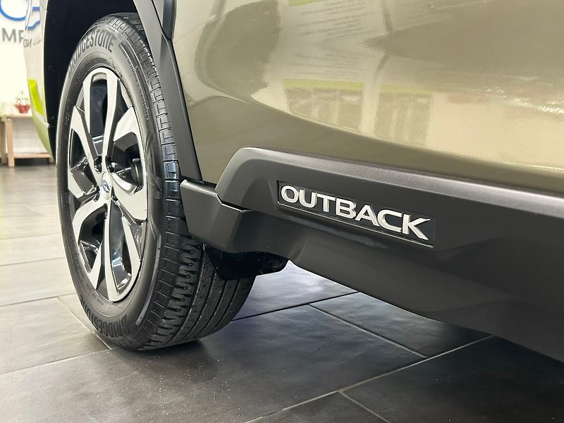 Subaru Outback (2022) 2.5 TOURING 2022 | Záruka - fotka 10 z 53