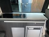 Volkswagen T6 (2017) 2.0TDi 4MOTION  California  - náhled 26