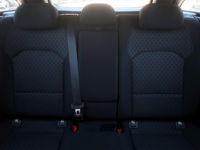 Kia Ceed (2019) Gold 1.6 CRDi, Serv.kniha - fotka 10 z 17