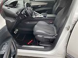 Peugeot 5008 (2023) 1.2 PT, GT, AT, LED, TZ - náhled 9