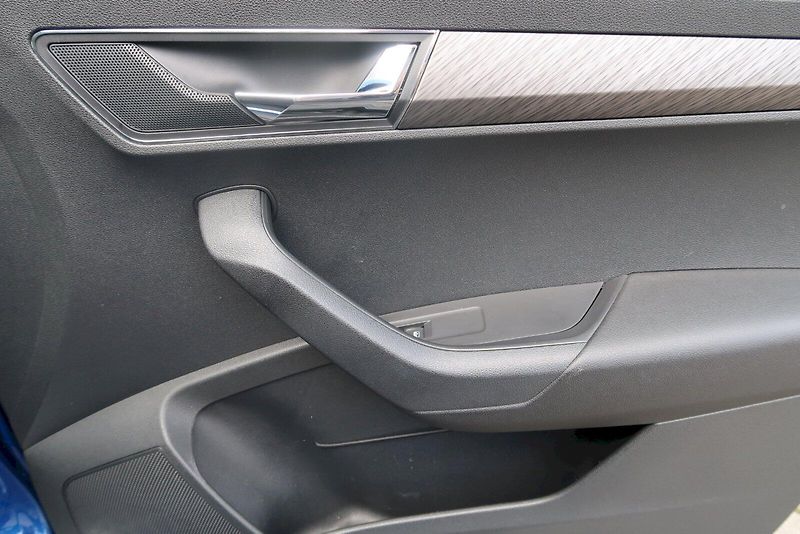 Škoda Karoq (2025) Top Selection 1.5 TSI 110 kW D - fotka 24 z 30