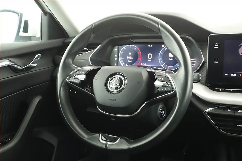 Škoda Octavia (2022) Style 2.0 TDI, Automat, ČR - fotka 14 z 15