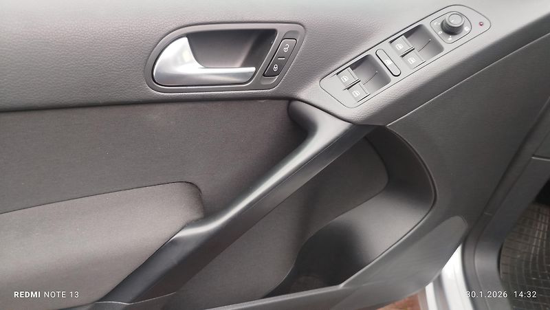 Volkswagen Tiguan (2016) 1.4 Tsi  řemen 92 kw - fotka 7 z 41