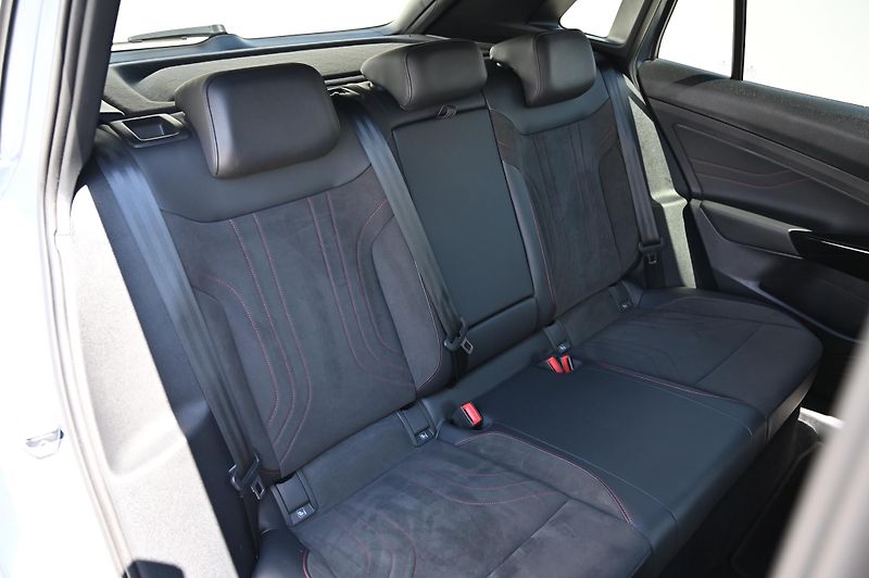 Volkswagen ID.4 GTX 4x4 (82kWh) SoH 92,3  DPH - fotka 37 z 48