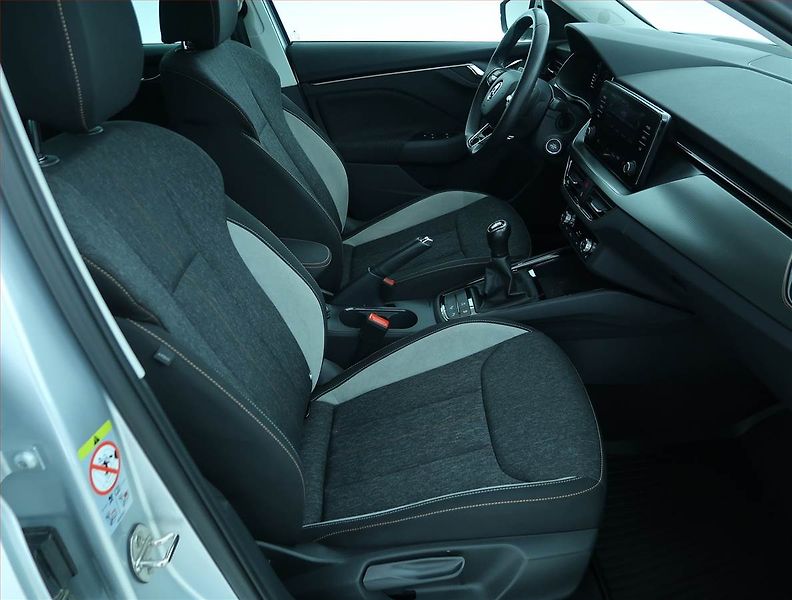 Škoda Kamiq (2021) Style 1.0 TSI - fotka 9 z 19