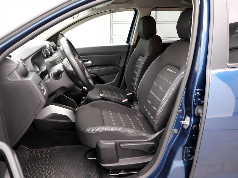 Dacia Duster 1,5 Blue DCI 85kW Prestige - fotka 11 z 36