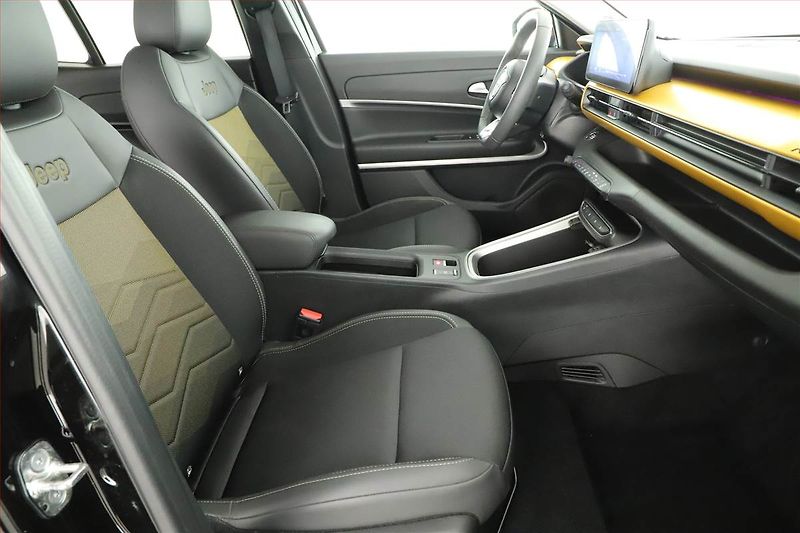 Jeep Avenger (2023) 54 kWh, SoH 94% - fotka 7 z 20