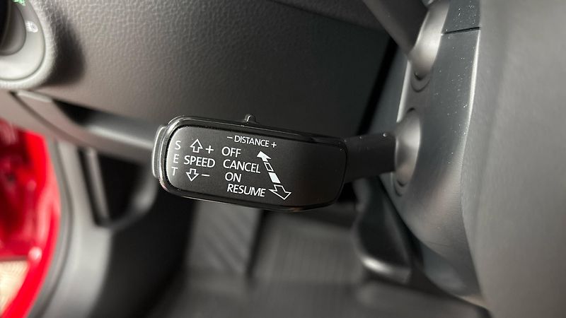 Škoda Superb 2.0 TSI DSG L&K - fotka 14 z 34