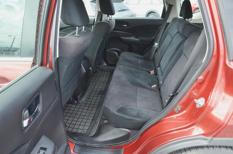 Honda CR-V (2013) 2.2 i-DTEC 110kW 4x4 / ČR - fotka 12 z 27
