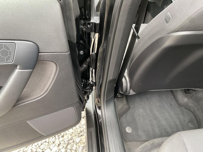 Audi A3 1.6TDi 105PS S-TRON 150TKM CZ! - fotka 102 z 150