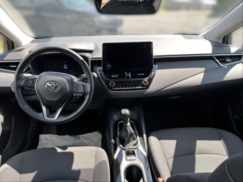 Toyota Corolla 1,5 DF Comfort 4d - fotka 9 z 11