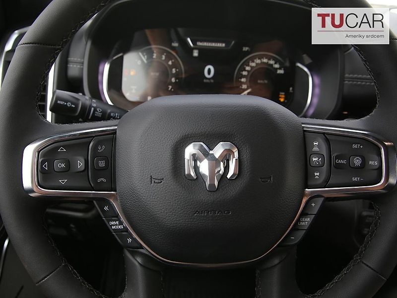RAM 1500 (2026) Laramie 5.7 V8 HEMI 2026 - fotka 20 z 43