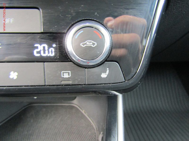 Škoda Fabia (2024) 1.0 TSi, ČR, Selection, DSG - fotka 18 z 21