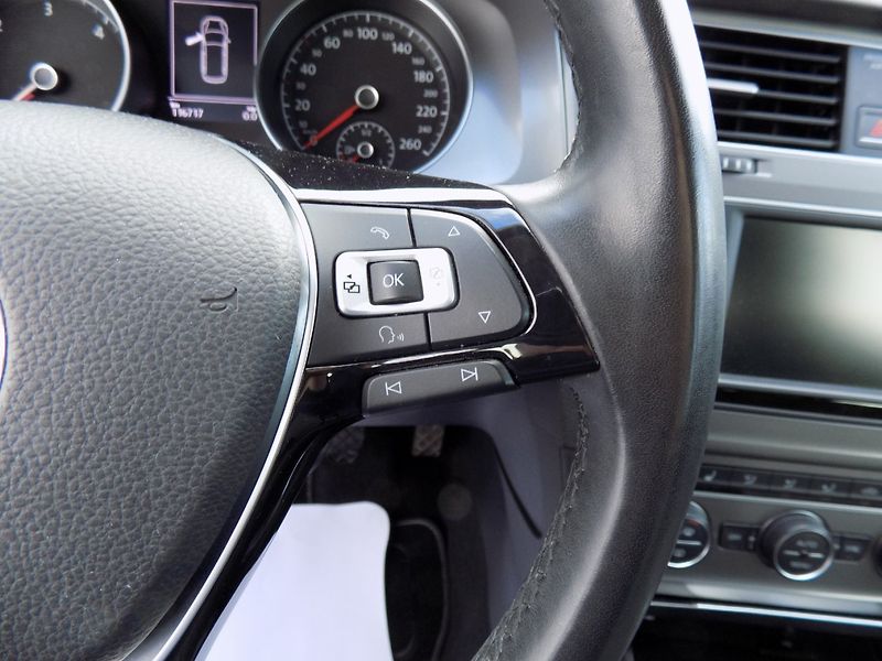 Volkswagen Golf (2016) 1.6TDI/1.Majitel/Klimatizace/ - fotka 28 z 44