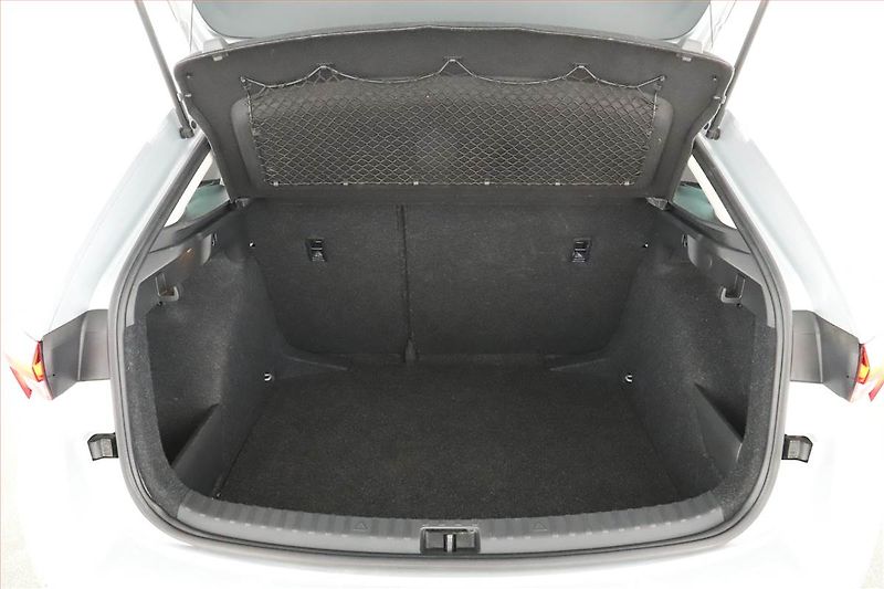 Škoda Scala (2022) 1.0 TSI, Tempomat - fotka 13 z 14