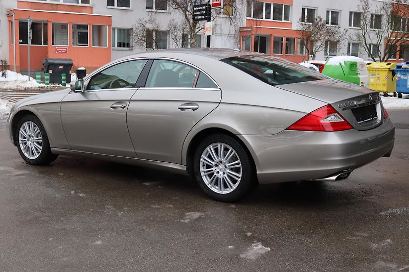 Mercedes-Benz CLS CLS 350 200kW - fotka 14 z 50
