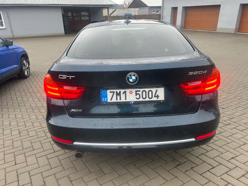 BMW Řada 3 (2015) GT 320D 135kW xDrive LUXURY - fotka 3 z 14