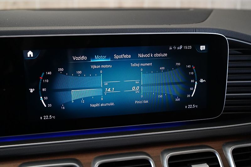 Mercedes-Benz GLE 350d 4M AMG, Ventilace, ADS+ - fotka 36 z 45