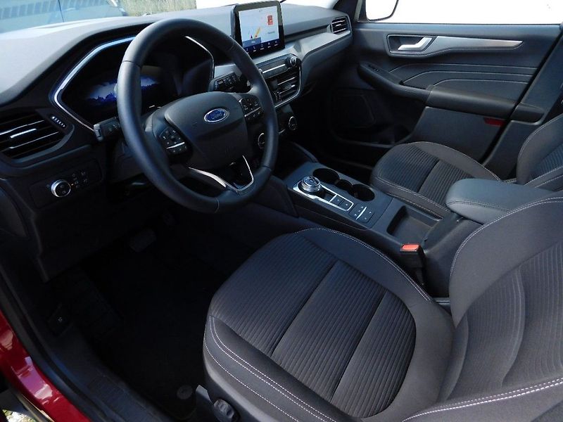 Ford Kuga 2,0TDCi,140kW,4X4 - fotka 13 z 17