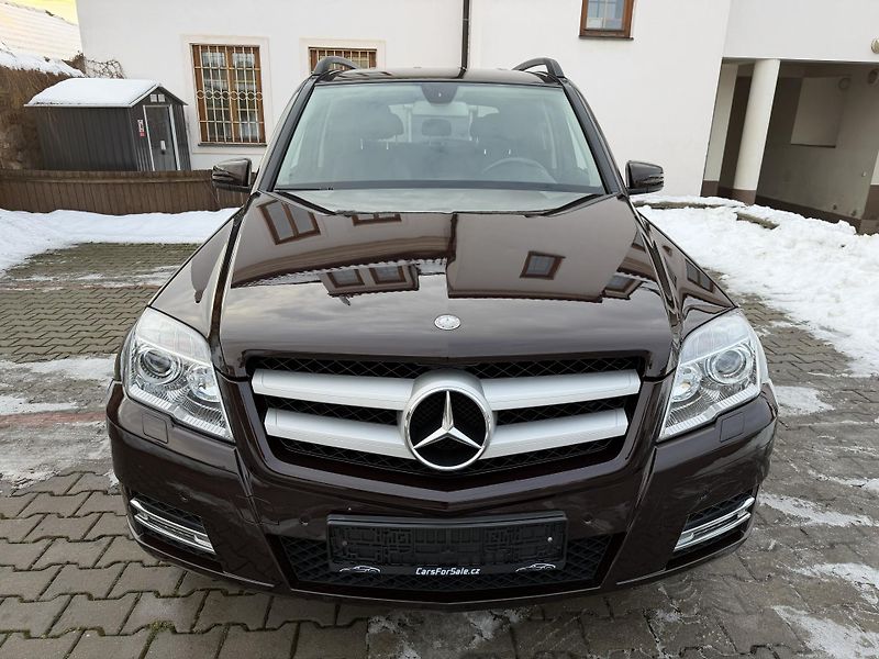 Mercedes-Benz GLK (2011) 220CDI 4Matic 125kW AUTOMAT - fotka 2 z 16