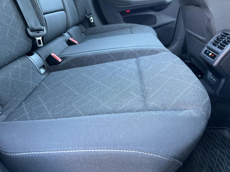Volkswagen Golf 1.0TSi 81kw NAVI KOUPENO V ČR - fotka 33 z 46