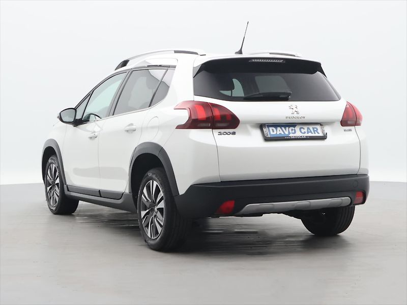 Peugeot 2008 1,6 HDI 73kW CZ - fotka 5 z 29